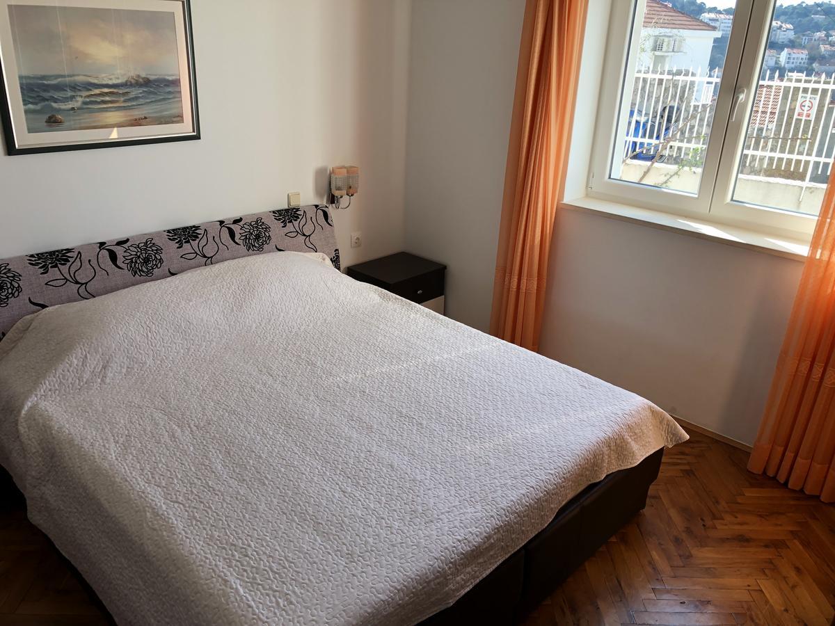Victoria Guest house